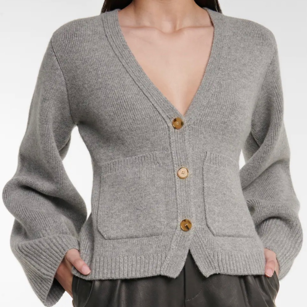 New without tags Khaite Scarlet Cashmere Cardigan